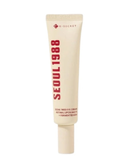 K-SECRET SEOUL 1988 Eye Cream combina ingredientes poderosos para combater eficazmente os sinais de envelhecimento e melhorar a pele ao redor dos olhos. Com 4% de Retinal Liposome, ajuda a prevenir linhas finas, rugas, bem como tom e textura de pele irregulares.