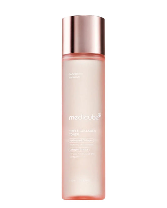 um tónico enriquecido com três tipos de colágeno que ajudam a aumentar a firmeza, luminosidade e uma pele mais saudável