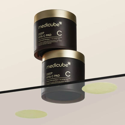 Medicube Deep Vita C Pad – Almofadas Esfoliantes e Iluminadoras com Vitamina C