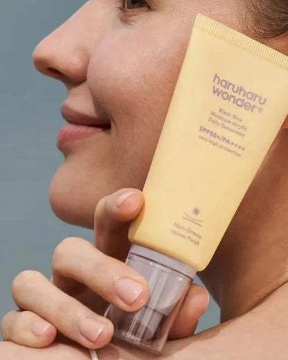 {{Haruharu Wonder Black Rice Moisture Airyfit Sunscreen – Protetor Solar Hidratante FPS 50+}} cosmética coreana em Portugal KEVA Cosmetic.