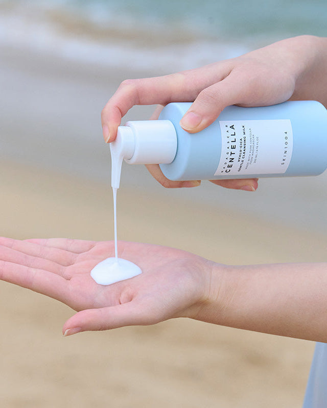 SKIN1004 Madagascar Centella Hyalu-Cica Gentle Cleansing Milk – Leite de Limpeza Hidratante