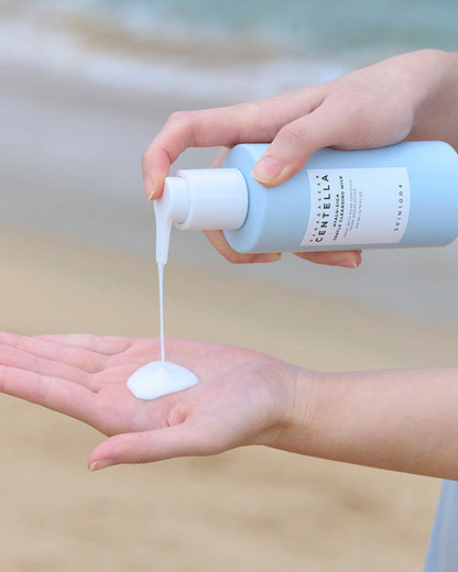 SKIN1004 Madagascar Centella Hyalu-Cica Gentle Cleansing Milk – Leite de Limpeza Hidratante